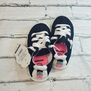 Toddler Black With White Laces Shoes